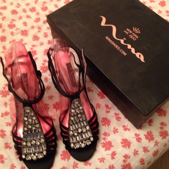 Nina evening heels - Picture 1 of 7