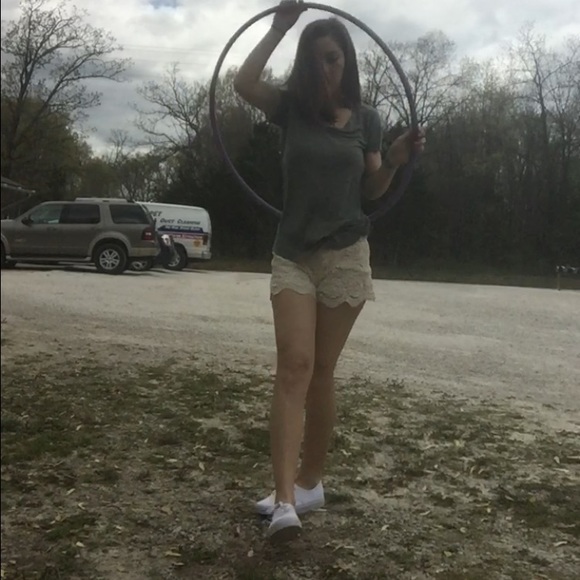 Meet your Posher, Taylor - Picture 1 of 1