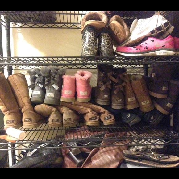 Trading a pair of uggs! - Picture 1 of 3