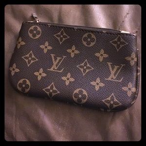 Louis Vuitton look a like mini clutch!