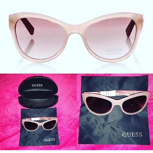 Guess Rosy Pink Sunglasses