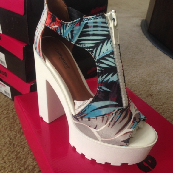 Floral Platform