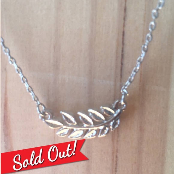 Silver Leaf Necklace