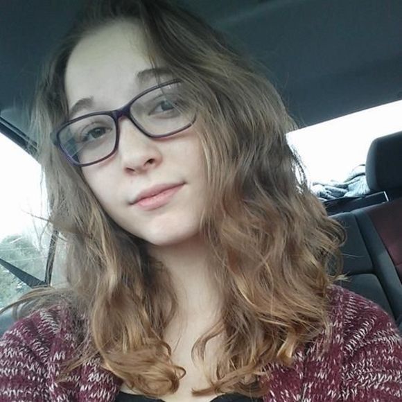 Meet your Posher, Jami - Picture 1 of 1