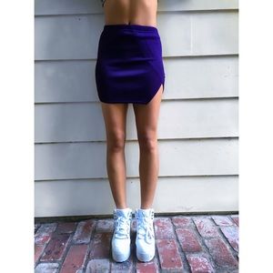 Slide Slit Purple Mini Skirt✨ Slide Slit Purple Mini Skirt✨