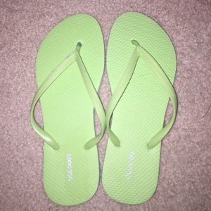 Old navy pastel green flip flops