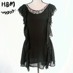SOLD 🆑 H&M Jeweled Neckline Ruffle Dress