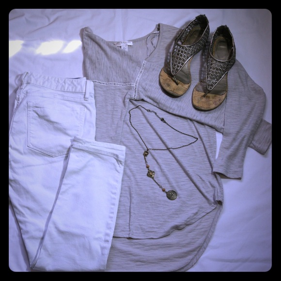 Kenar Loose And Lightweight High Low Blouse