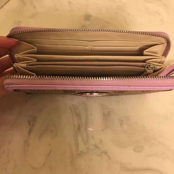 Coach wallet - Picture 2 of 3