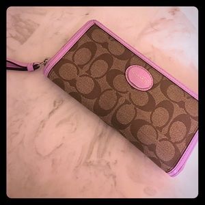 Coach wallet