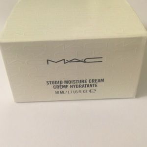 MAC Studio Moisture Cream - Brand New