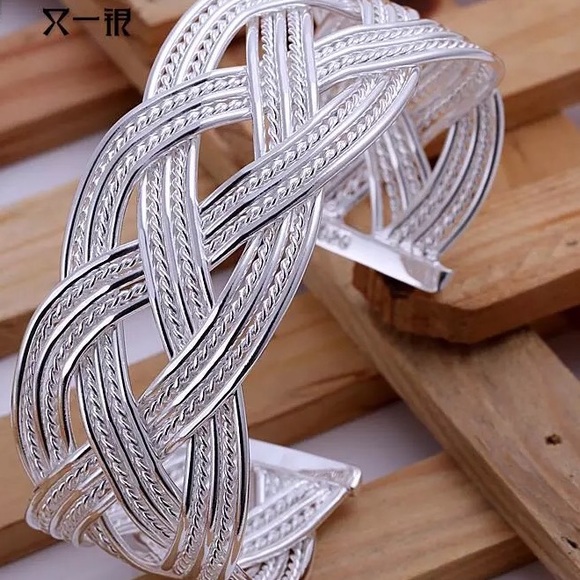 .925 Stamped  Twist Bracelet - Picture 3 of 5