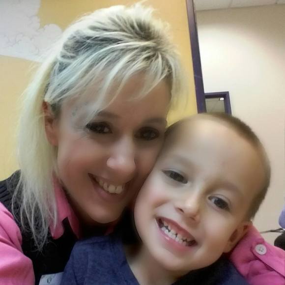 Meet your Posher, Julia