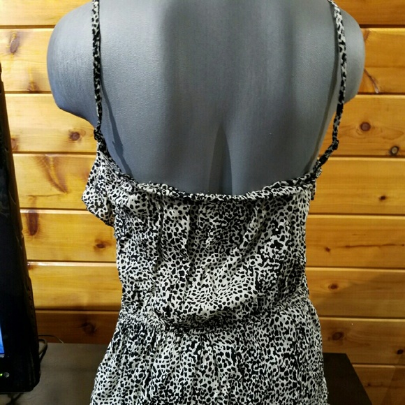 Cheetah Print Romper w/ Adjustable Waist & Zipper - Picture 3 of 3