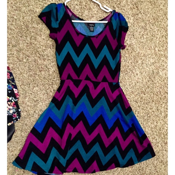 Casual Zig Zag Dress