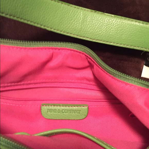 Nine & Company Lime Green purse - Picture 4 of 4