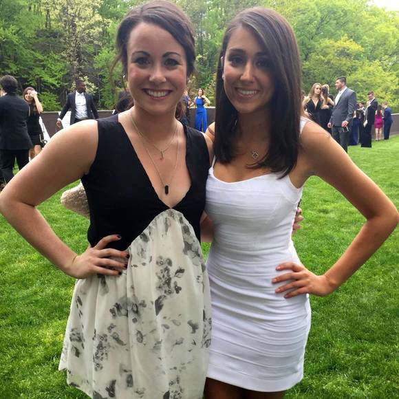 Meet your Posher, Lauren - Picture 1 of 1