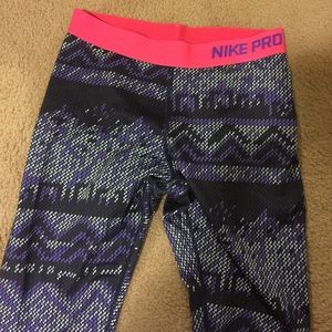 Nike pro hyper warm leggings