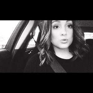 Meet your Posher, Kaleigh