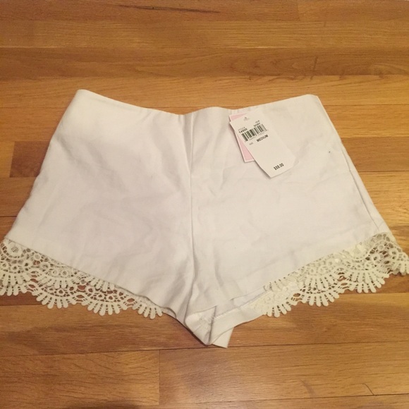 Pants - NWT High Waisted White Shorts