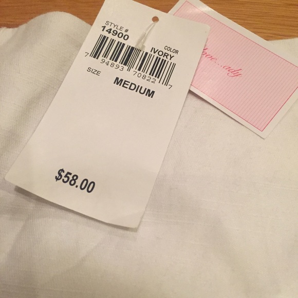 NWT High Waisted White Shorts - Picture 3 of 4