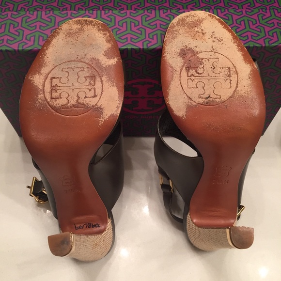 Authentic Tory Burch heels size 7.5 - Picture 3 of 4