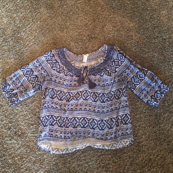 Blue flow shirt
