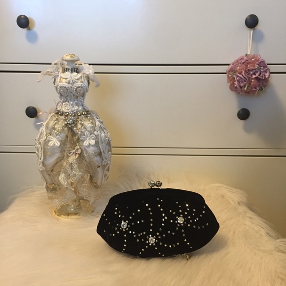 Vintage Velvet Clutch with Stones - Picture 3 of 3