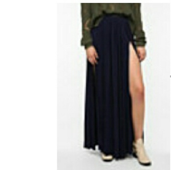 DONATED - Picture 1 of 4