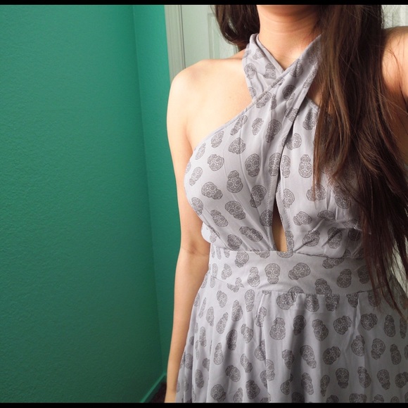 ✨HP✨Skull Skater Dress - Picture 2 of 3