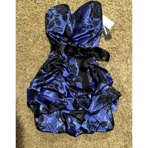 Strapless bubble dress!
