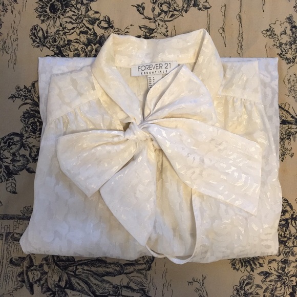 Forever 21 Blouse with Bow - Picture 2 of 3