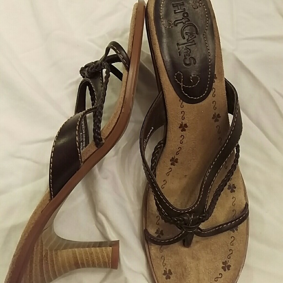 Tan Kitten Heels - Picture 1 of 4