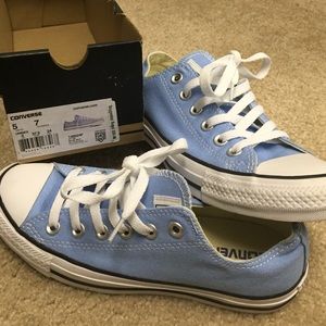 Converse sneakers light blue size 7 women's