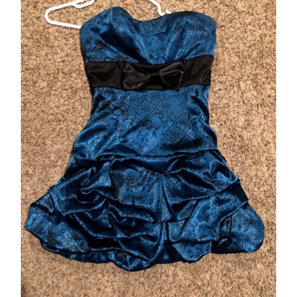 Strapless bubble dress!