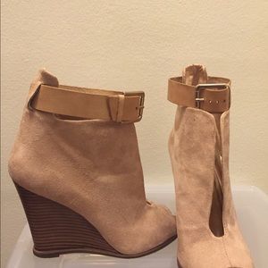 Zigi Soho Wedge Bootie