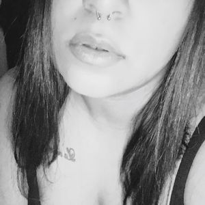 Meet your Posher, Myrna