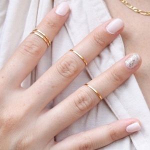 ✨4 Gold Plated Midi Rings✨