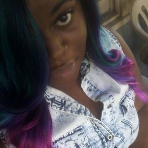 Meet your Posher, Carmen