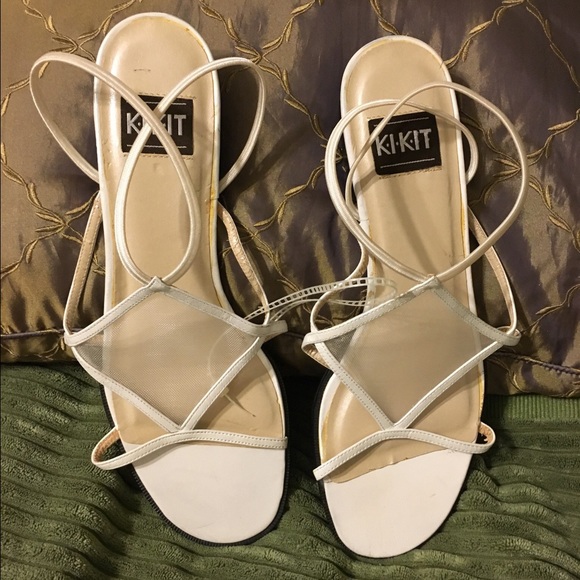 Brand New KIKIY Sz10 leather and mesh white sandal - Picture 2 of 4