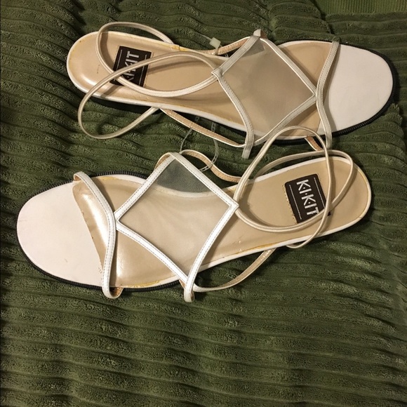 Brand New KIKIY Sz10 leather and mesh white sandal - Picture 3 of 4