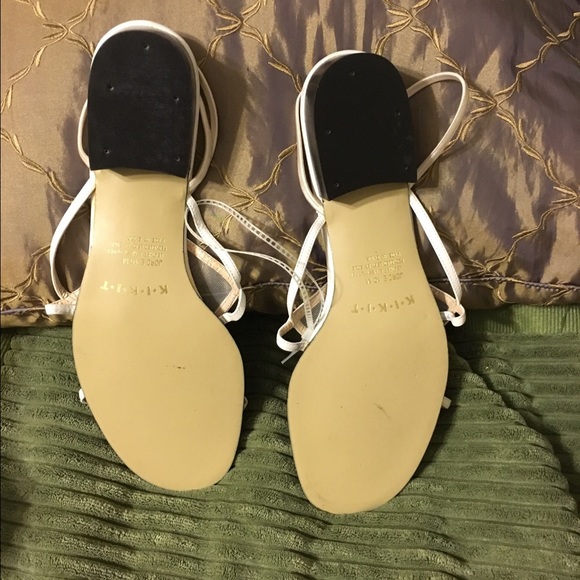 Brand New KIKIY Sz10 leather and mesh white sandal - Picture 4 of 4