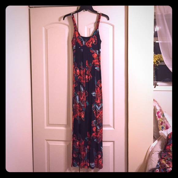💢LAST CHANCE💢 Navy Floral Printed Maxi Dress