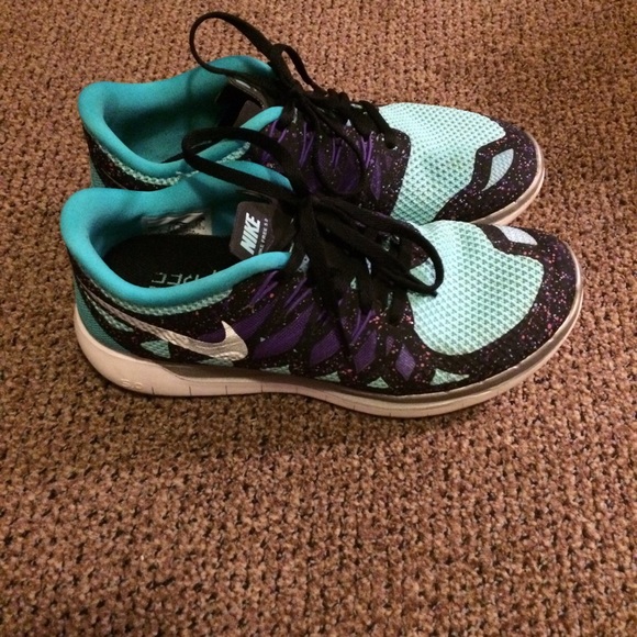 Nike Free Run 5.0 Tennis Shoes