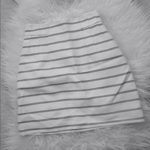 H&M stripe skirt in Size 2