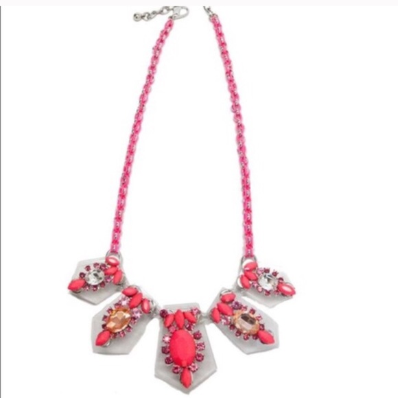 💫Host Pick 6/25/2016💞 Lucite Necklace - Picture 2 of 2