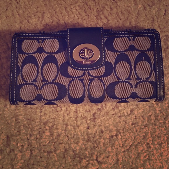 Black and white classic coach wallet