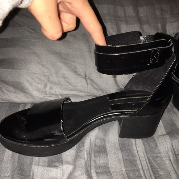 Zara Black Platform Sandals