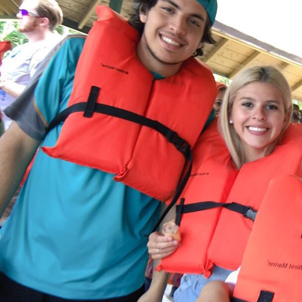 Meet your Posher, Allondra