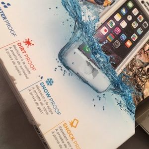 ❌SOLD❌WATER. DIRT. SNOW. SHOCK PROOF .. iPhone 6
